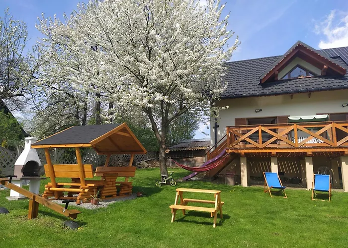 Leśny Dom wakacyjny *